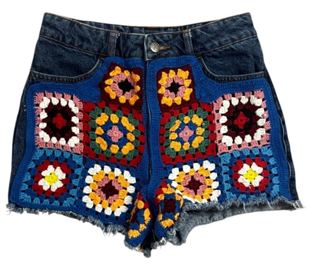 FARM Rio Ultra High-Rise Crochet Denim Shorts Granny Square Patchwork Size 27